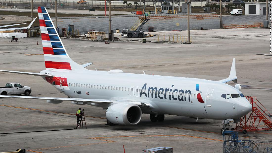 Restricciones: American Airlines operará el 30% de los vuelos que pidió  hasta el 12 de julio – Aviones.com