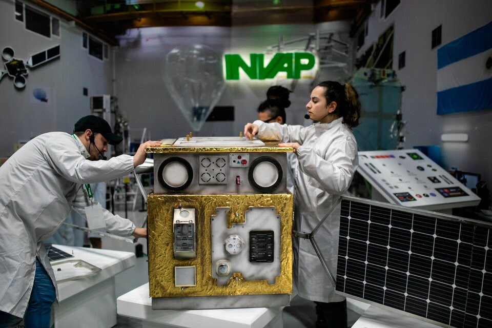 Simbolo Invap Nuevos radares meteorológicos de INVAP para alerta temprana en ...